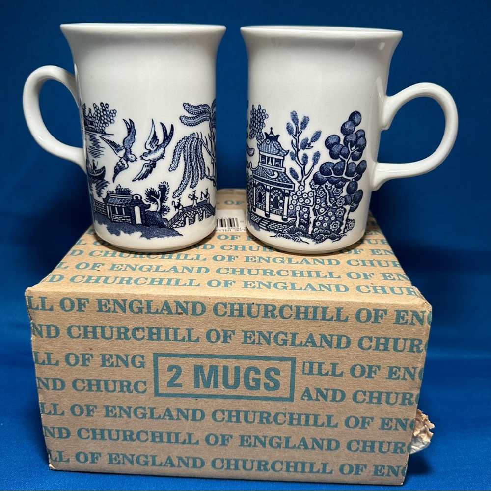 Churchill Blue Willow Mugs- New in Box (Set of 2) Vintage